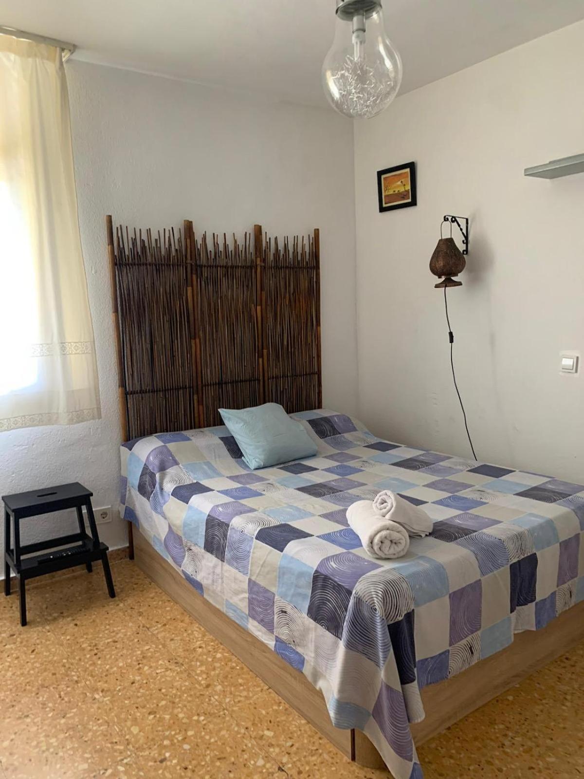 Apartment Rosaledas 23 *
